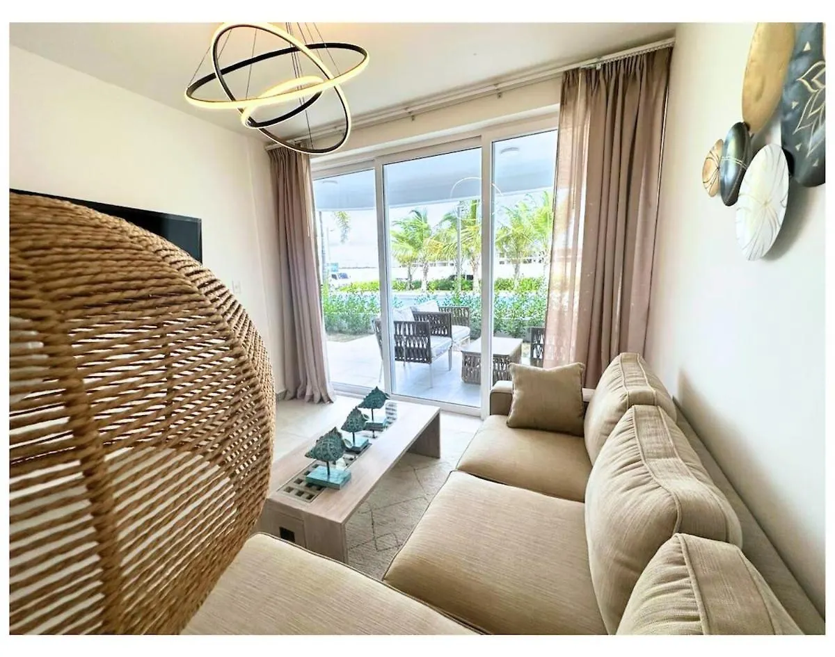 kontakty 2-Bedroom Caribbean Oasis